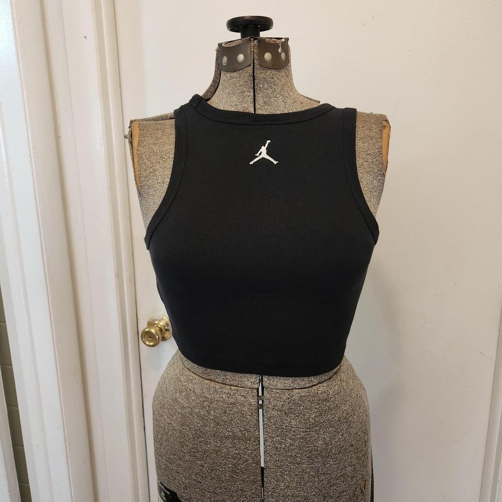 Jordan Black cropped top.